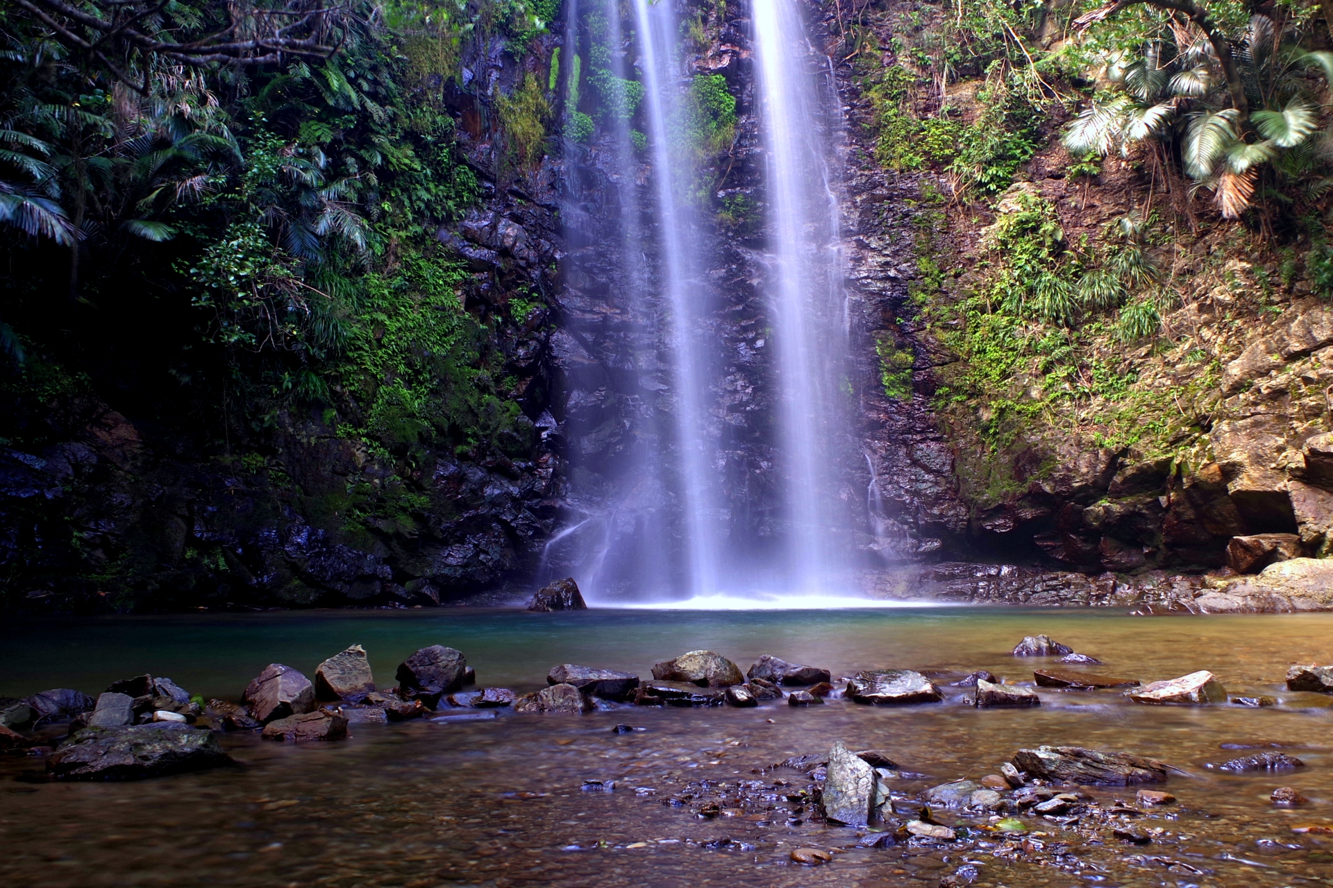 ター滝 - 沖縄ツアーズ