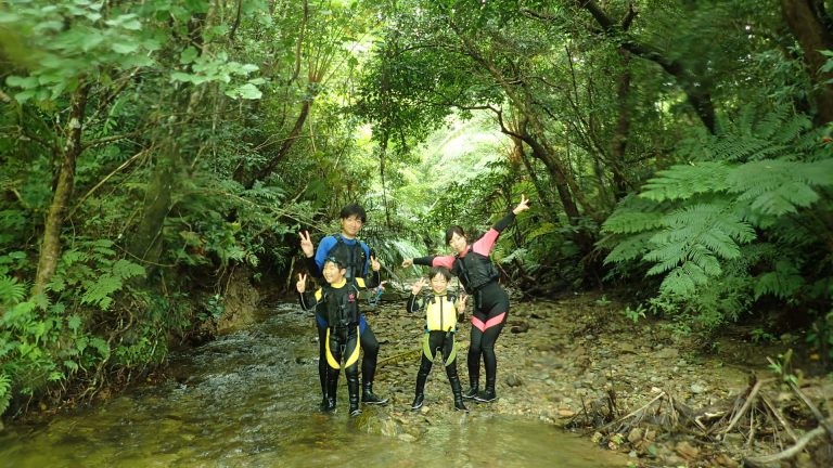 やんばる、リバートレッキング、家族