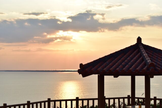 知念岬と日の出