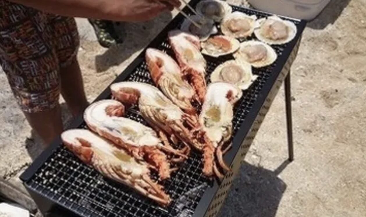 【沖縄/名護】ビーチで楽しむ手ぶらでBBQ☆マリンスポーツも充実◎《雨天催行可・0歳〜参加OK》（No.53）
