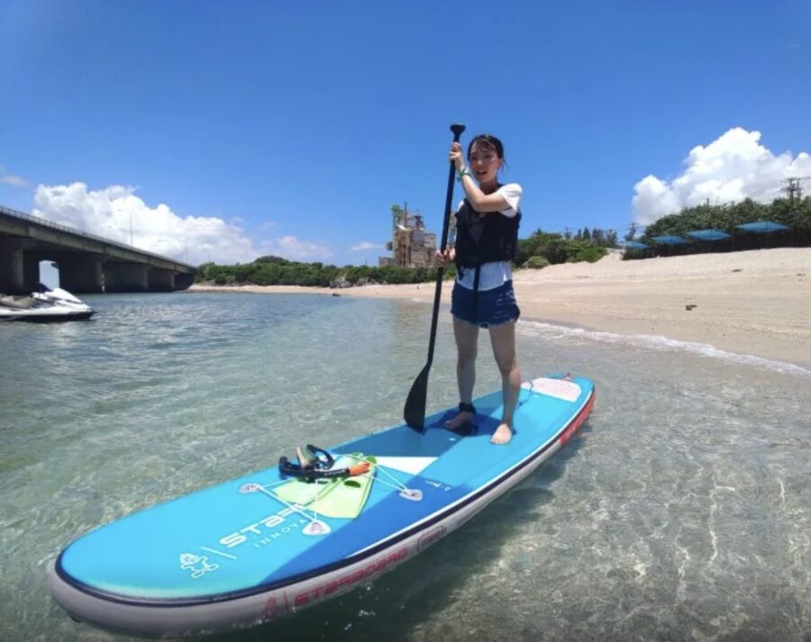 【沖縄・名護】初心者歓迎！SUP（サップ）体験☆サンゴ礁の上を自由にクルージング《インストラクター同行》（No.52）