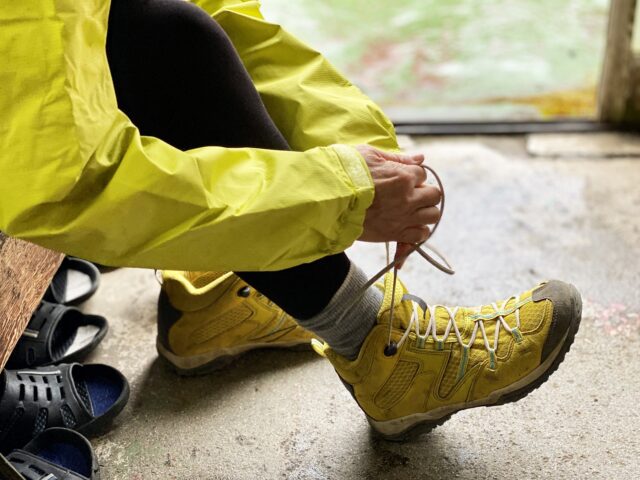 登山　服装　登山靴