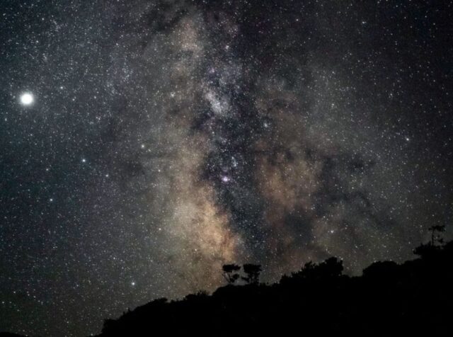 沖縄やんばるで感動の体験を！絶景の星空スポット＆人気星空ツアー紹介