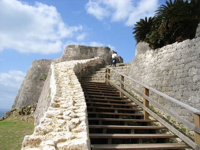 勝連城遺跡