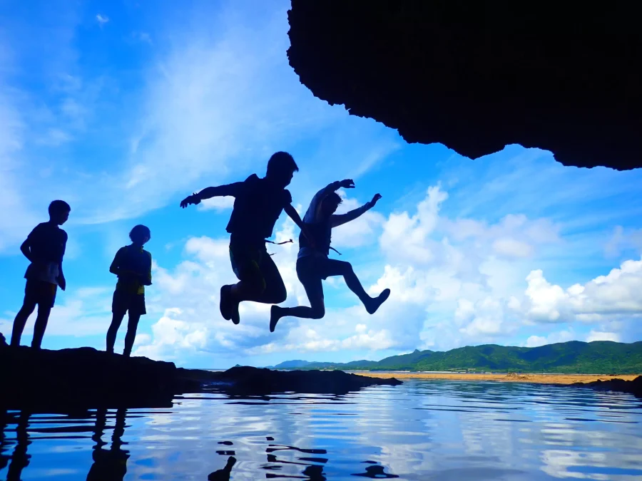 石垣島青の洞窟