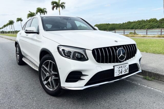 メルセデスベンツ　レンタカー