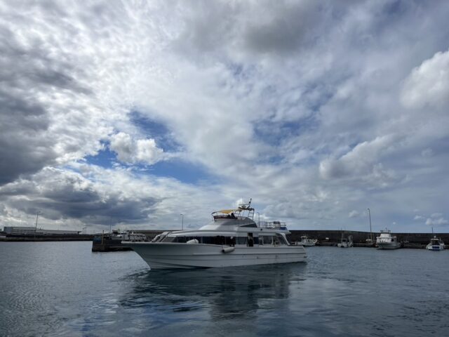 観光バス　伊江島