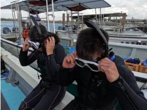 【沖縄/恩納村/4時間】沖縄の海を遊び尽くそう☆シーウォーク&シュノーケリング《GoProレンタル無料》