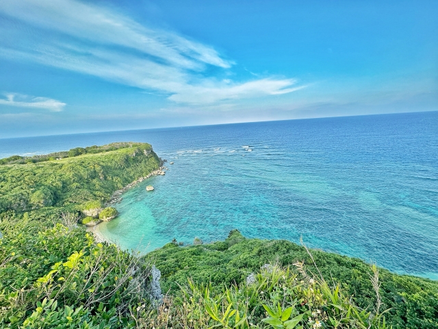 沖縄でのひとり旅の過ごし方とは？車なしでも楽しめるおすすめ観光スポットやバスツアーをご紹介！