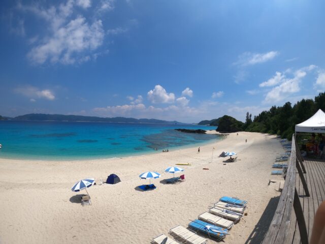 今年の沖縄の海はいつから楽しめる？人気ビーチや沖縄の海遊びを紹介