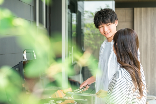 カップル　BBQ