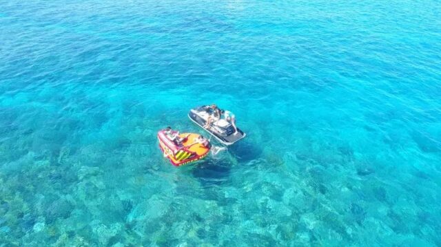 瀬底島&水納島で貸切クルージングツアー、マリンスポーツ