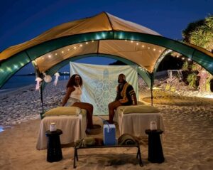 屋外マッサージ専門店 ボディーケア 海水フットバス