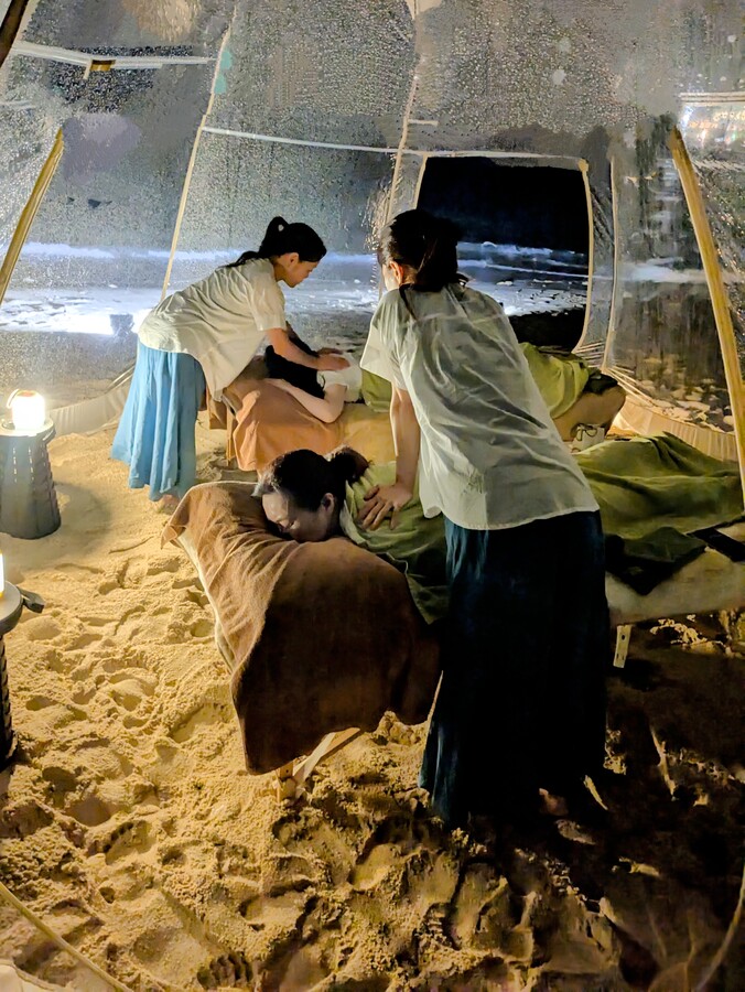 【沖縄/本部町・瀬底島/夜】穏やかな香りに包まれる屋外ビーチアロママッサージ☆ドーム型テントで楽しむ贅沢な80分《送迎付き・雨天決行》（No.m-7）