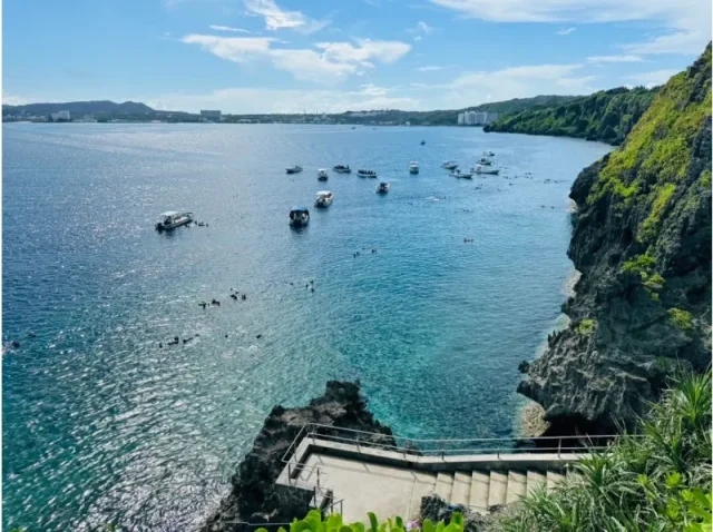 青の洞窟　混雑の様子