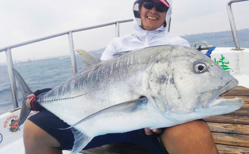 石垣島の釣りツアーで体験できる大物キャッチ