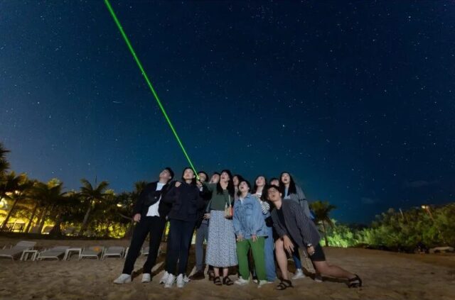 【沖縄・名護】感動のプラネタリウムへ☆星空浴と宙さんぽナイトツアー《ドリンク飲み放題＆インスタ映え☆写真撮影付き》