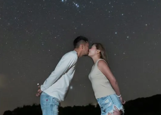 【沖縄・古宇利島】カップル・ファミリーに大人気☆絶景スポット『古宇利島』で星空浴と宙さんぽナイトツアー《インスタ映え写真撮影＆星の解説付き》（No.203）