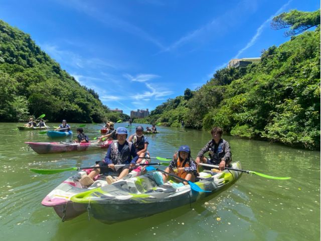 【沖縄本島・比謝川】当日予約OKグループ割/家族割あり★2歳から参加可能！沖縄ならではの自然を体感！マングローブカヤックツアー（No.136）