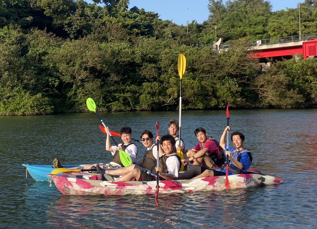 【沖縄本島・比謝川】当日予約OKグループ割/家族割あり★2歳から参加可能！沖縄ならではの自然を体感！マングローブカヤックツアー（No.136）