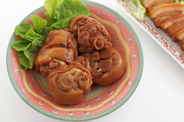沖縄グルメ完全ガイド！観光で楽しむ絶品沖縄料理と地元で評判の人気店まとめ
