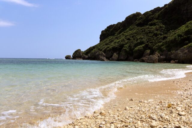 沖縄の美しいビーチの風景