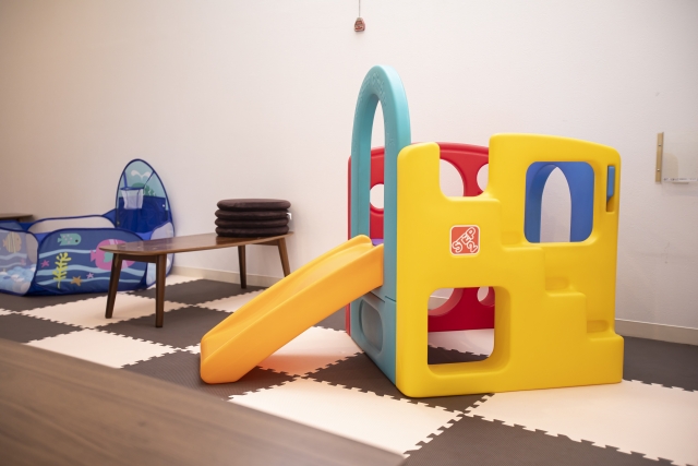 子供向け遊具が充実した室内遊び場