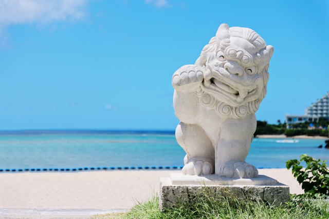 恩納海浜公園ナビービーチのシーサー像