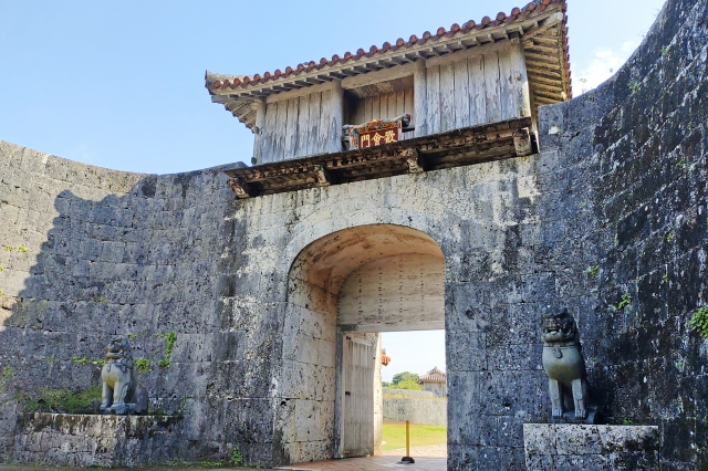 首里城 歓会門