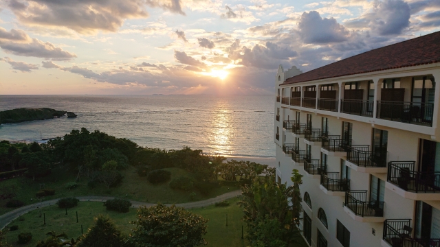 ホテル日航アリビラ