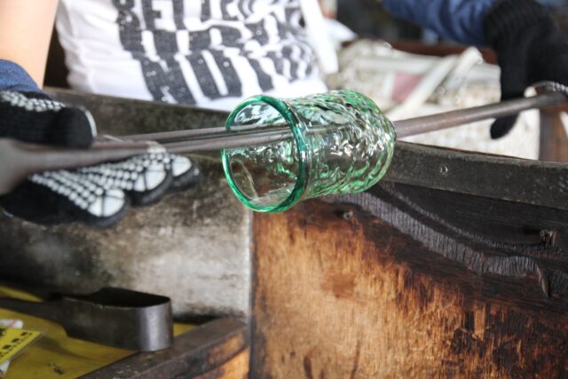 吹きガラス体験
