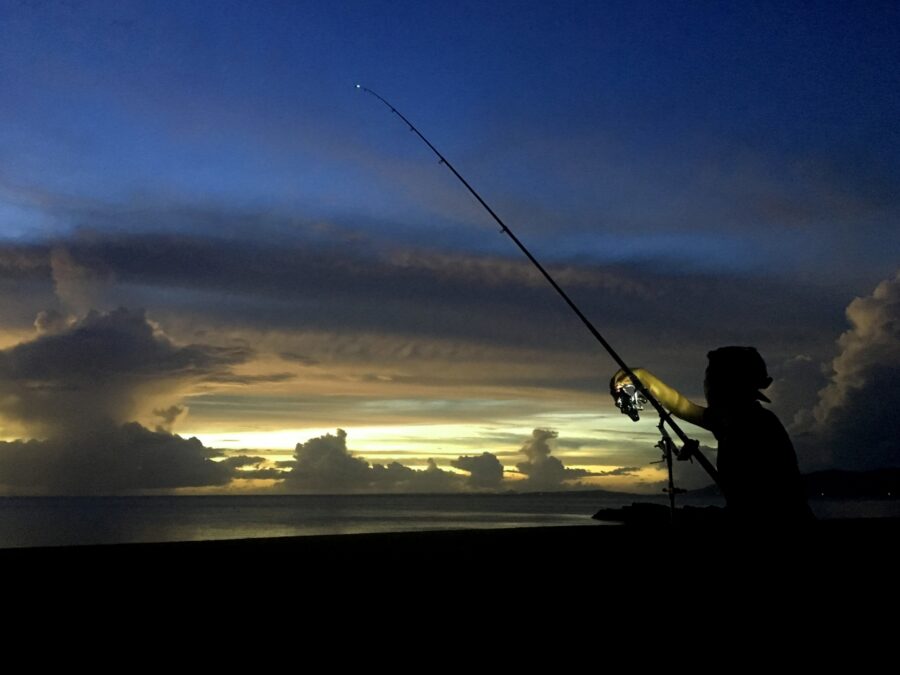 沖縄　夜釣り