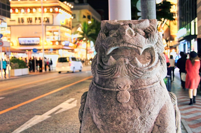 繁華街　落ち着く