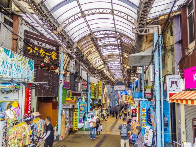 市場本通り　アーケード