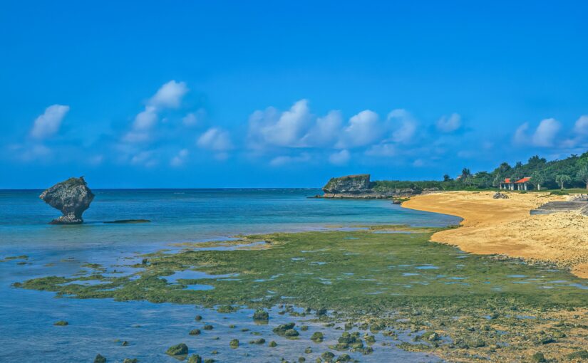 渡具知ビーチ　青空
