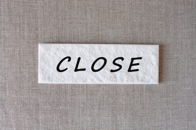 閉鎖　クローズ