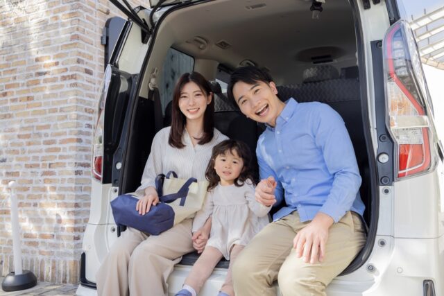 家族旅行　車