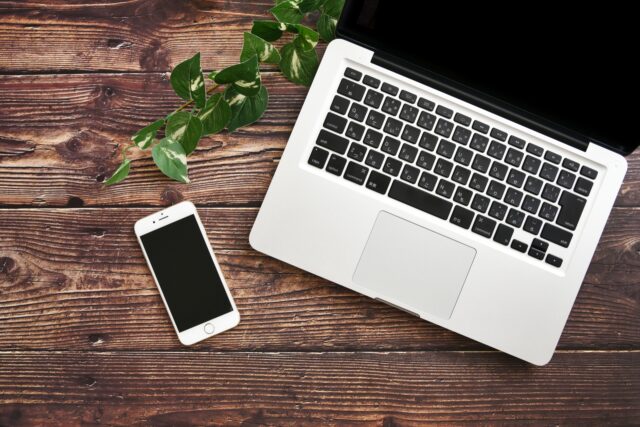 パソコン　情報　調べる