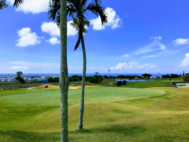 沖縄　ゴルフ場