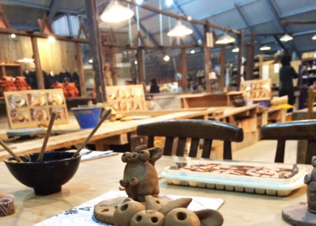 やちむん　体験　シーサー作り