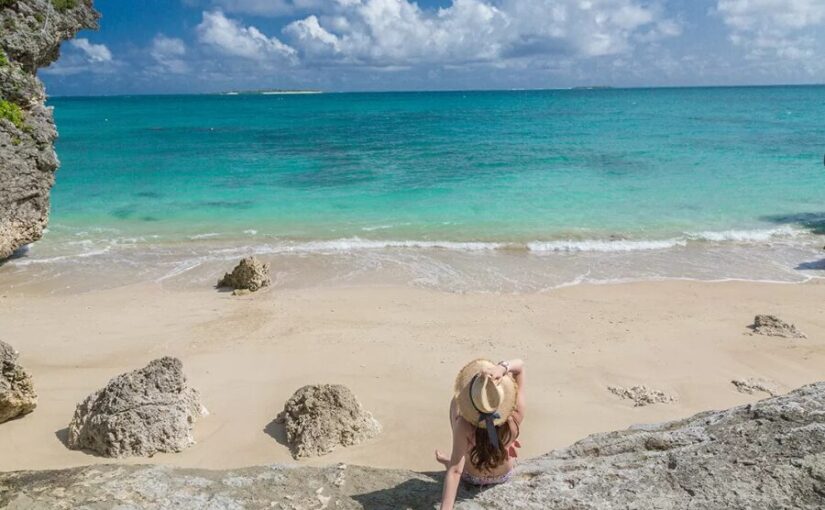 沖縄　恩納村　ビーチ