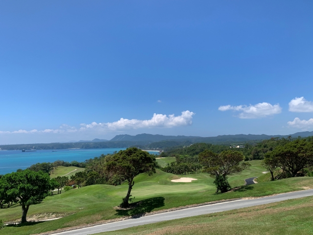 ゴルフ場　沖縄カヌチャリゾートゴルフ　沖縄