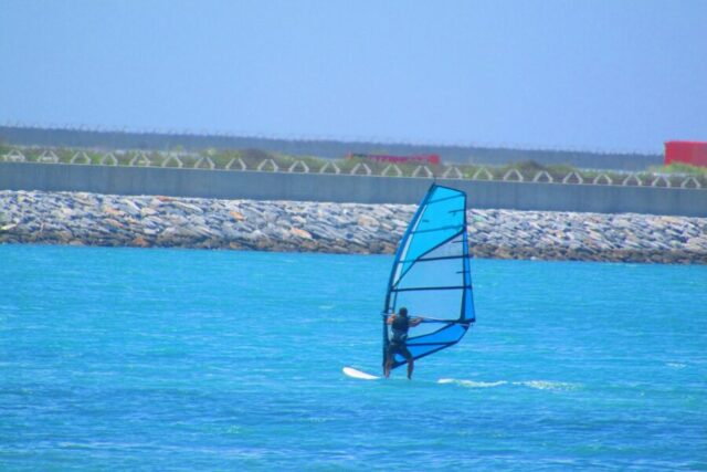 ウィンドサーフィン