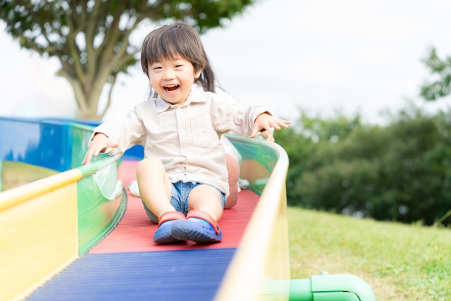うるま市 公園 子供 滑り台 テーマパーク