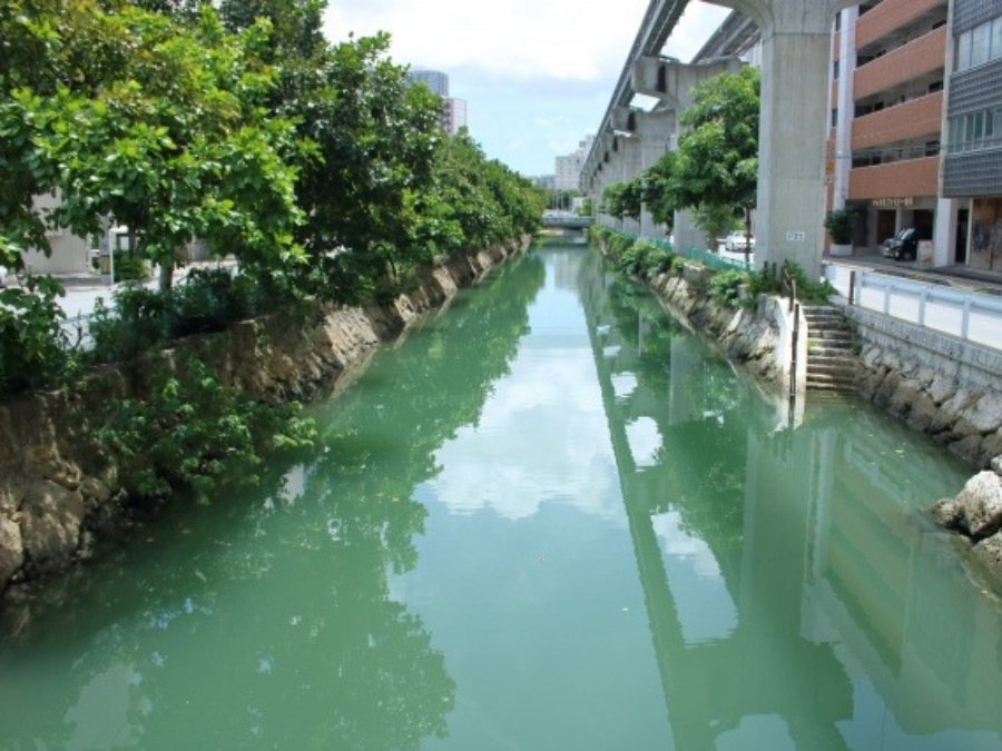 久茂地川